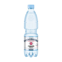 Woda Ostromecko Gazowana Niskosodowa Butelka 0,5 L Pet