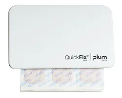 Dozownik PLUM QuickFix Uno, z wkładem plastrów elastycznych 45 szt., biały