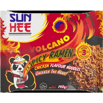 Sun Hee Danie z pszennym, błyskawicznym makaronem Ramen, typu noodle ze słodko-pikantnym sosem Volcano 140g